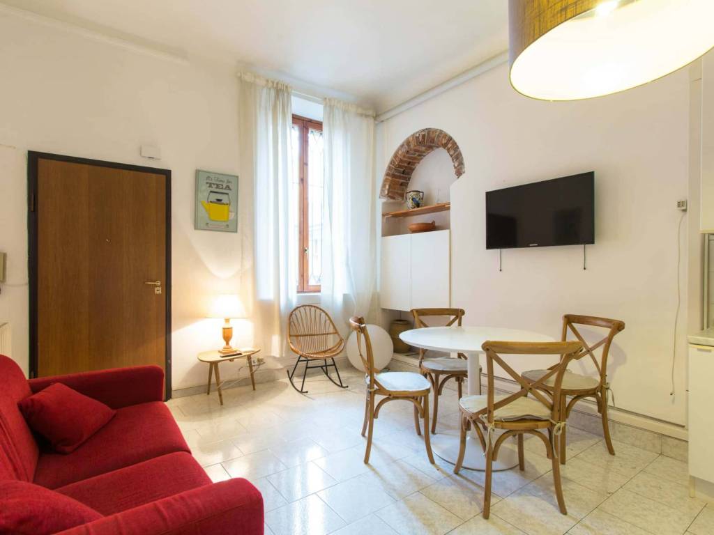 appartamento in affitto a Milano in zona Porta Genova