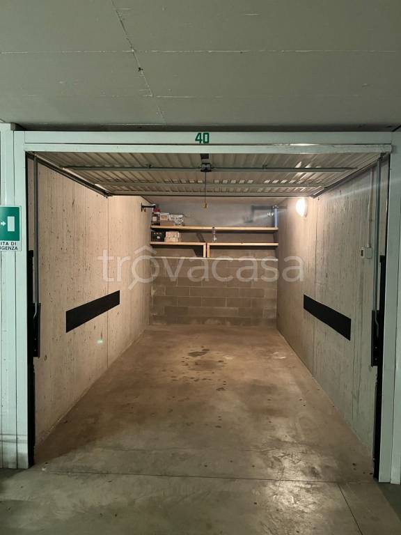 box auto in affitto a Milano in zona Turro