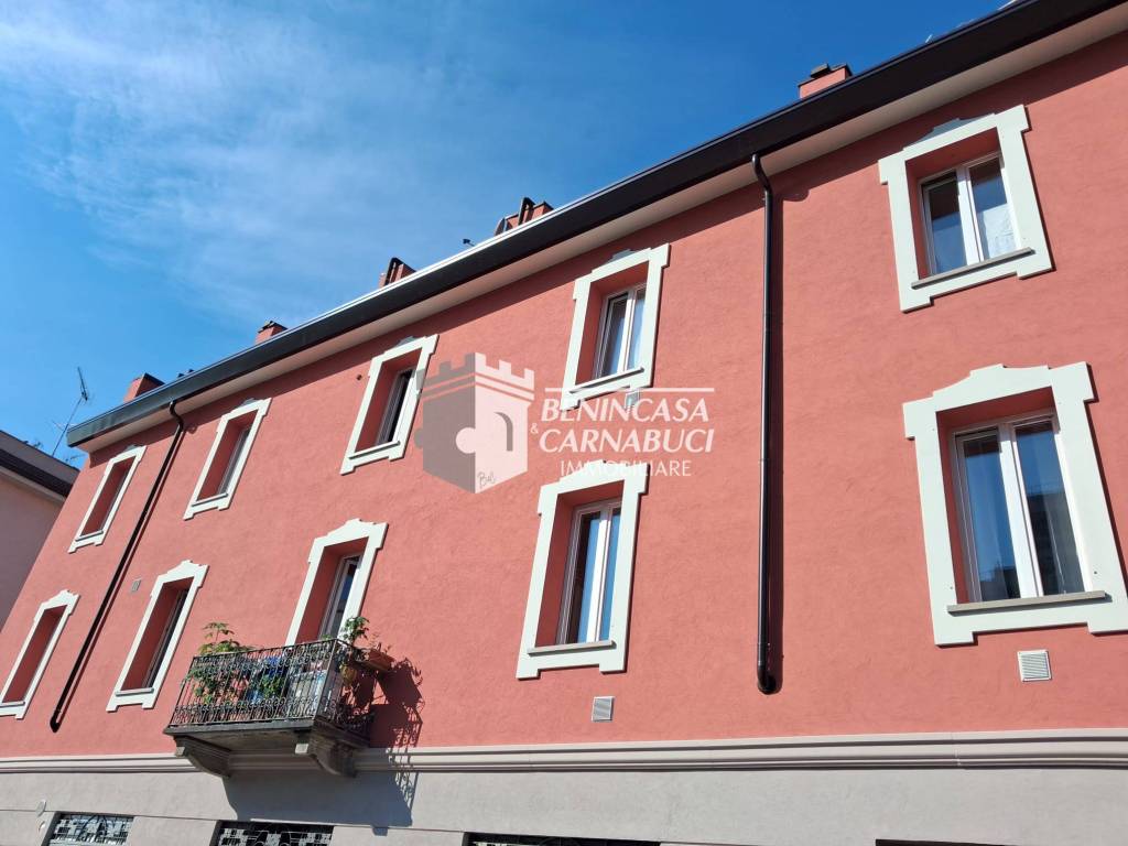 appartamento in affitto a Milano in zona Vigentino