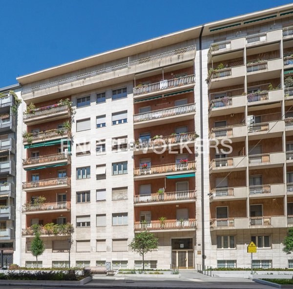 appartamento in affitto a Milano in zona Sant'Ambrogio