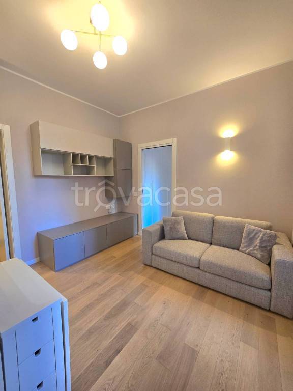 appartamento in affitto a Milano in zona Bullona