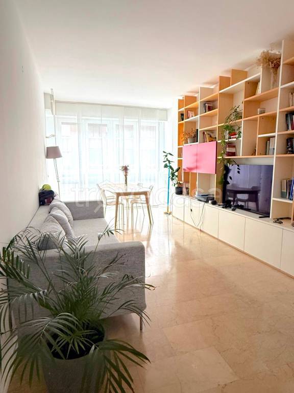 appartamento in affitto a Milano in zona Isola