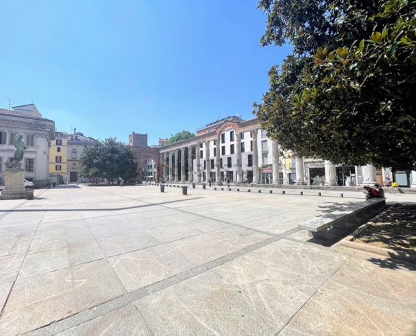 appartamento in affitto a Milano in zona Porta Ticinese