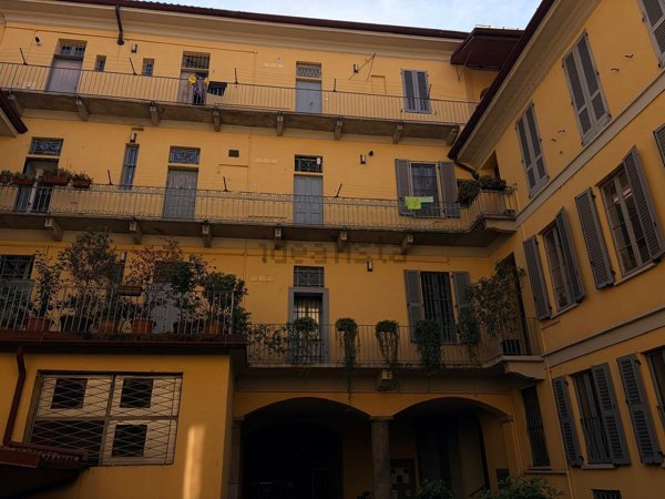 appartamento in affitto a Milano in zona Bocconi