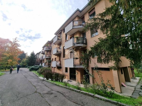 appartamento in affitto a Milano in zona Lorenteggio