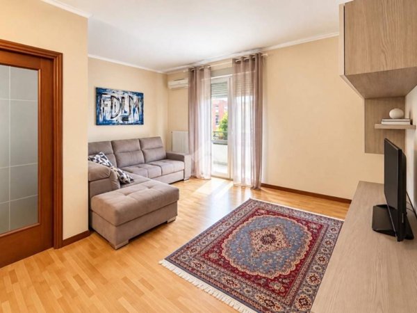 appartamento in affitto a Milano in zona Porta Romana