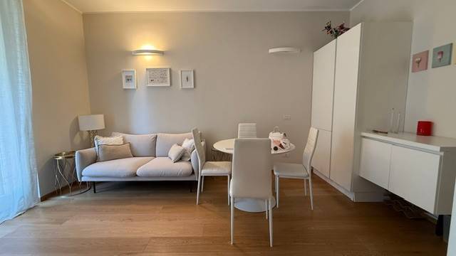 appartamento in affitto a Milano in zona De Angeli