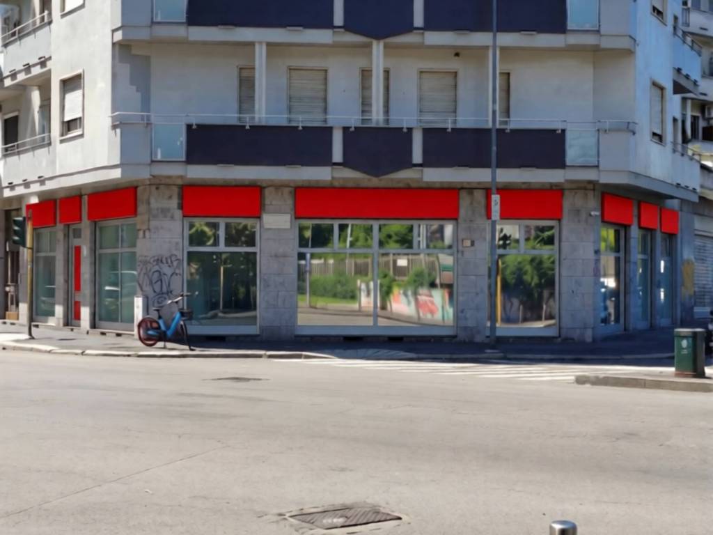 negozio in affitto a Milano in zona Lambrate