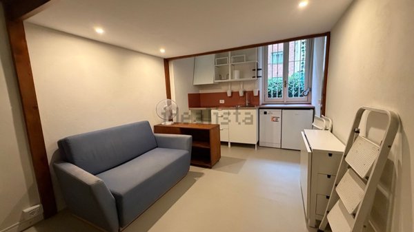 appartamento in affitto a Milano in zona Corsica