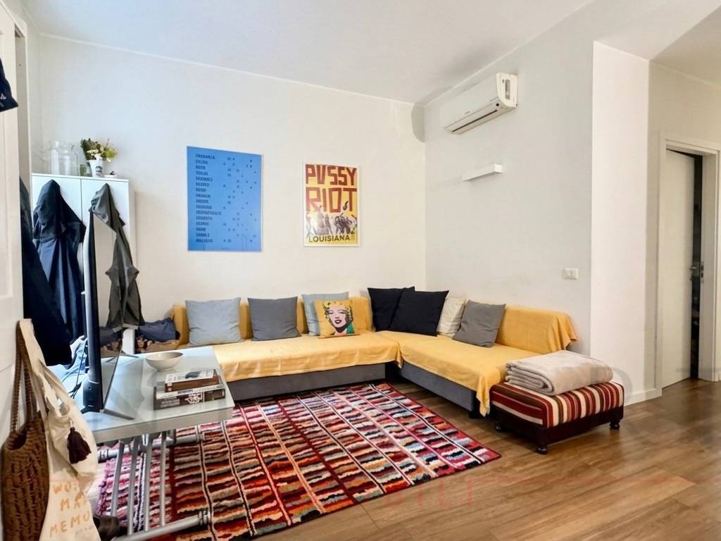 appartamento in affitto a Milano in zona Sant'Ambrogio