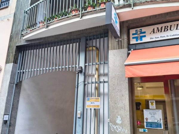box auto in affitto a Milano in zona Piazzale Lodi