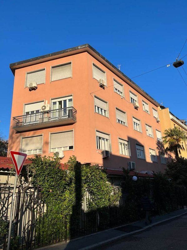ufficio in affitto a Milano in zona Bande Nere