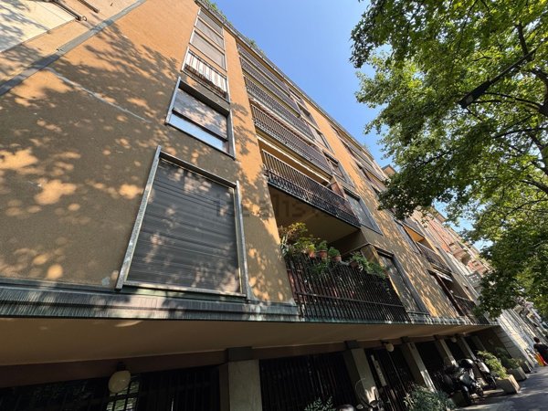 appartamento in affitto a Milano in zona De Angeli