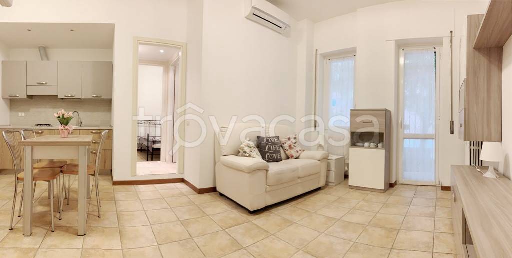 appartamento in affitto a Milano in zona QT8