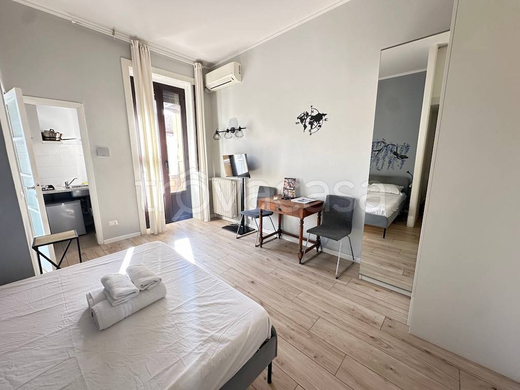 appartamento in affitto a Milano in zona Porta Genova