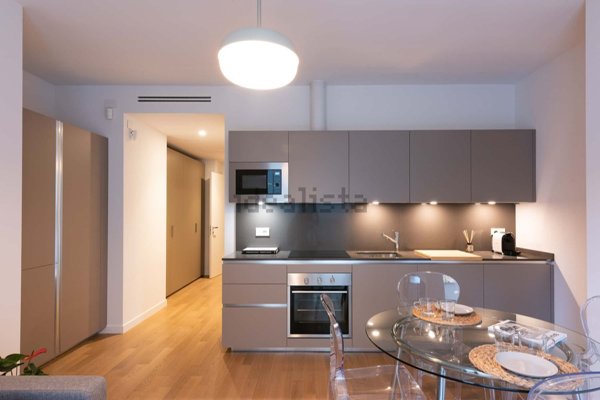 appartamento in affitto a Milano in zona Bullona