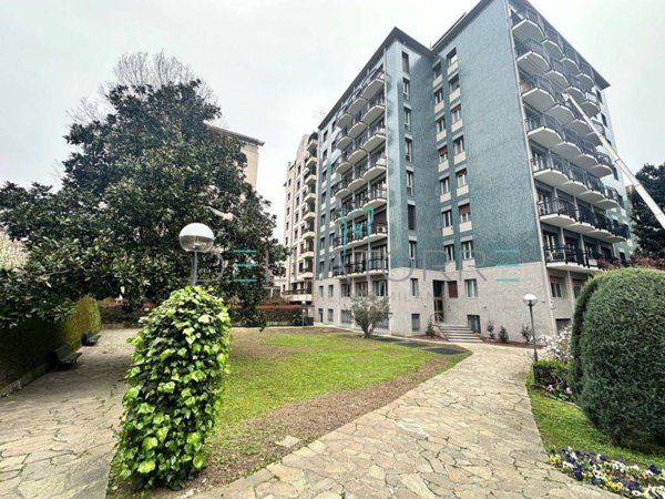 ufficio in affitto a Milano in zona Bocconi
