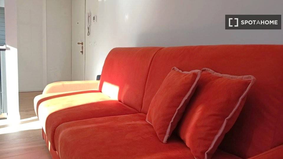appartamento in affitto a Milano in zona Bande Nere