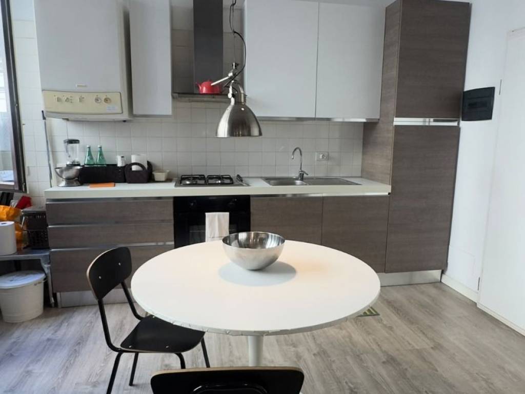 appartamento in affitto a Milano in zona Centro Direzionale