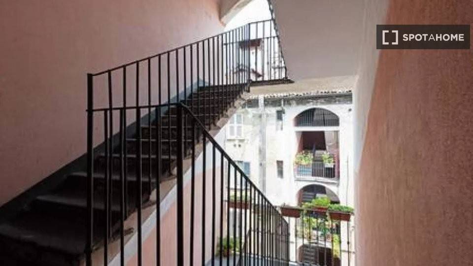 appartamento in affitto a Milano in zona Porta Vigentina