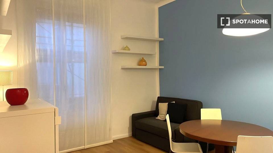 appartamento in affitto a Milano in zona Scalo Romana