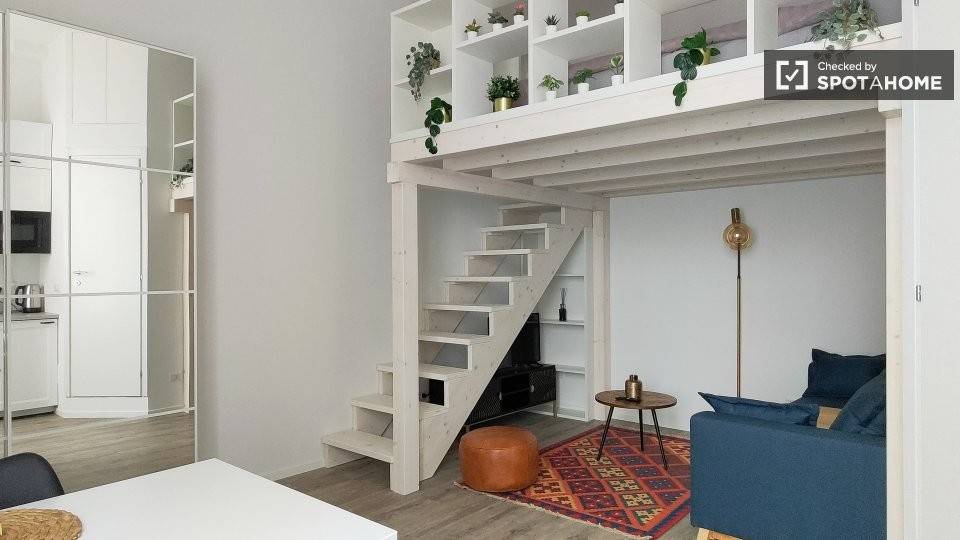 appartamento in affitto a Milano in zona Porta Genova