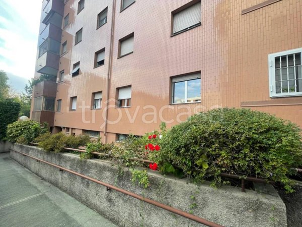 appartamento in affitto a Milano in zona Trenno