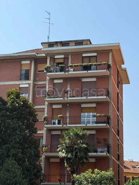 appartamento in affitto a Milano in zona Quarto Cagnino