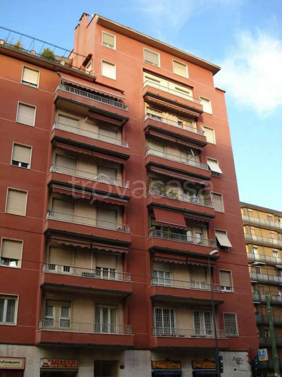 appartamento in affitto a Milano in zona Piazzale Lodi