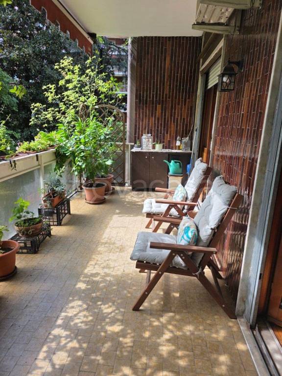 appartamento in affitto a Milano in zona Corsica