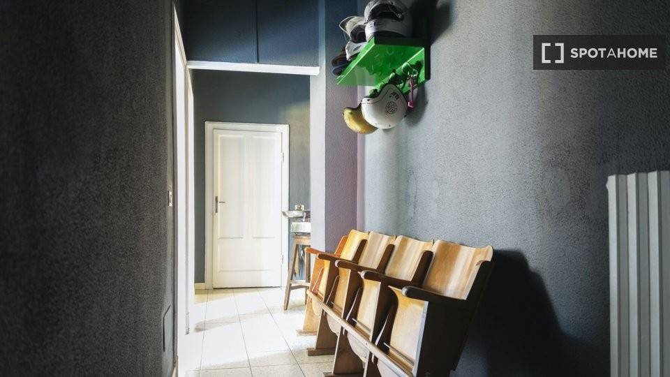appartamento in affitto a Milano in zona Porta Vigentina