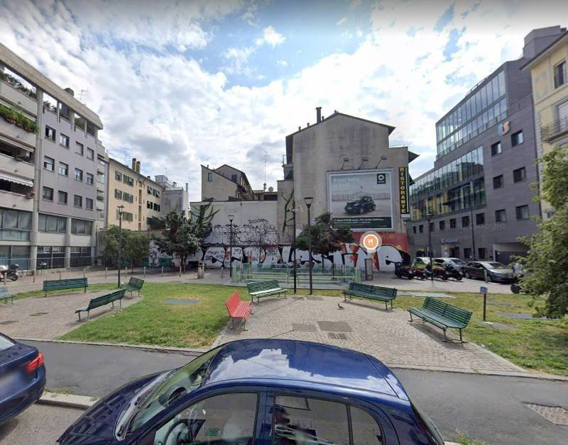 box auto in affitto a Milano in zona Centro Direzionale