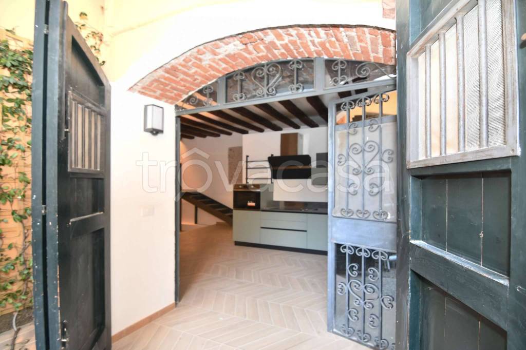 appartamento in affitto a Milano in zona Porta Genova
