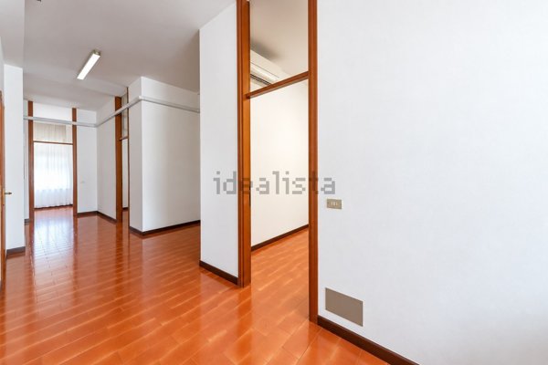 appartamento in affitto a Milano in zona Baggio
