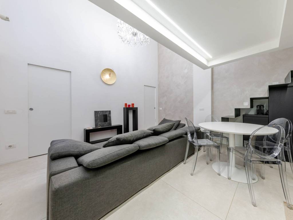 appartamento in affitto a Milano in zona XXII Marzo