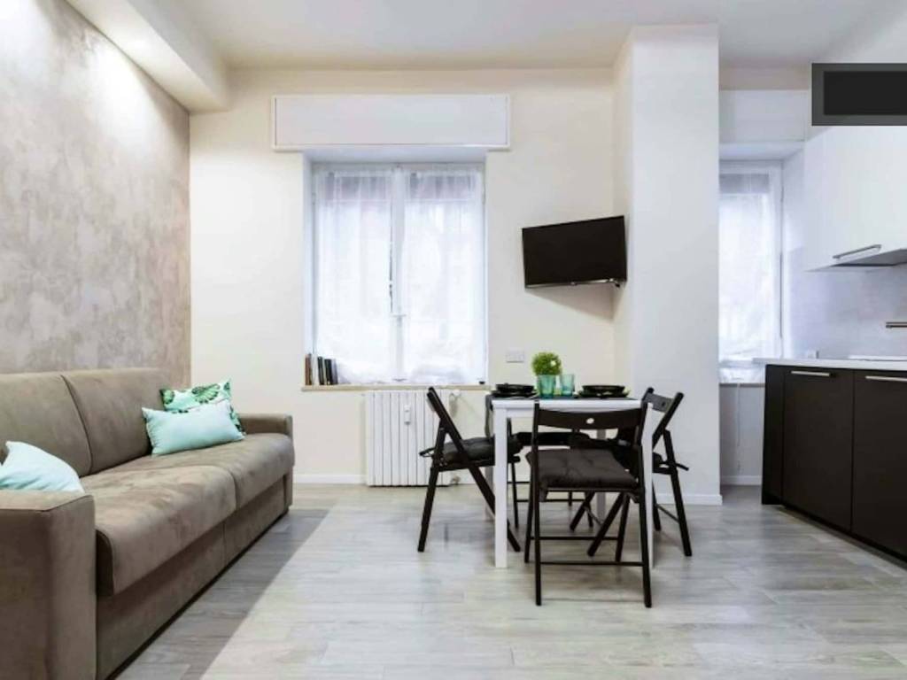 appartamento in affitto a Milano in zona Famagosta