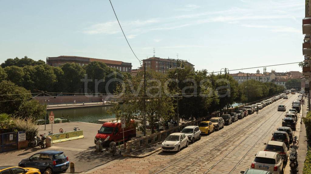 appartamento in affitto a Milano in zona Porta Genova