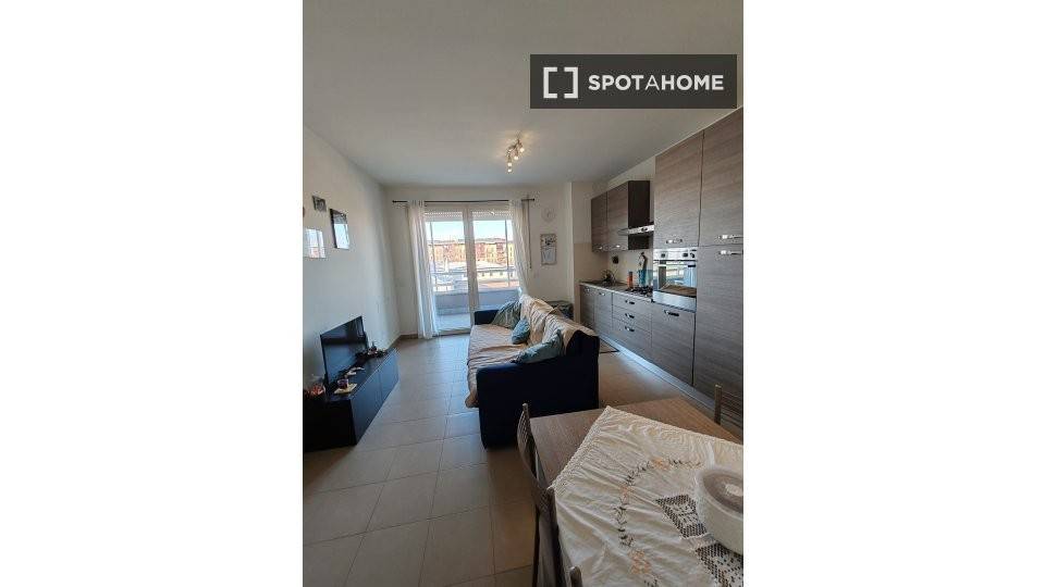 appartamento in affitto a Milano in zona Famagosta