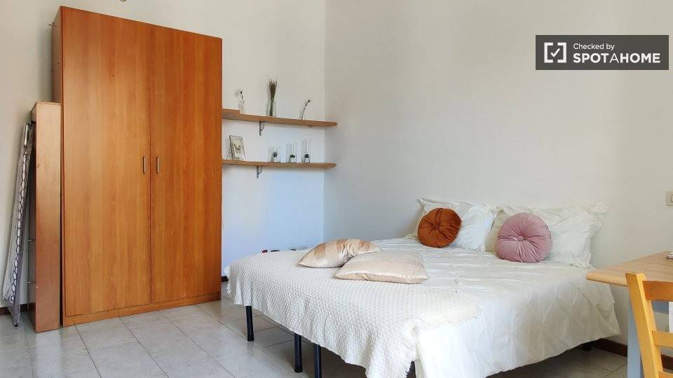 appartamento in affitto a Milano in zona Famagosta