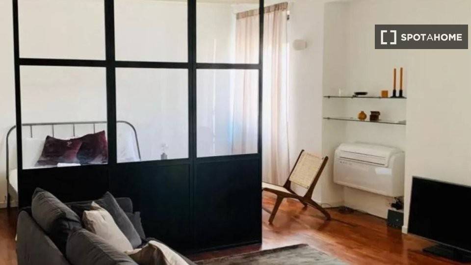 appartamento in affitto a Milano in zona Porta Ticinese