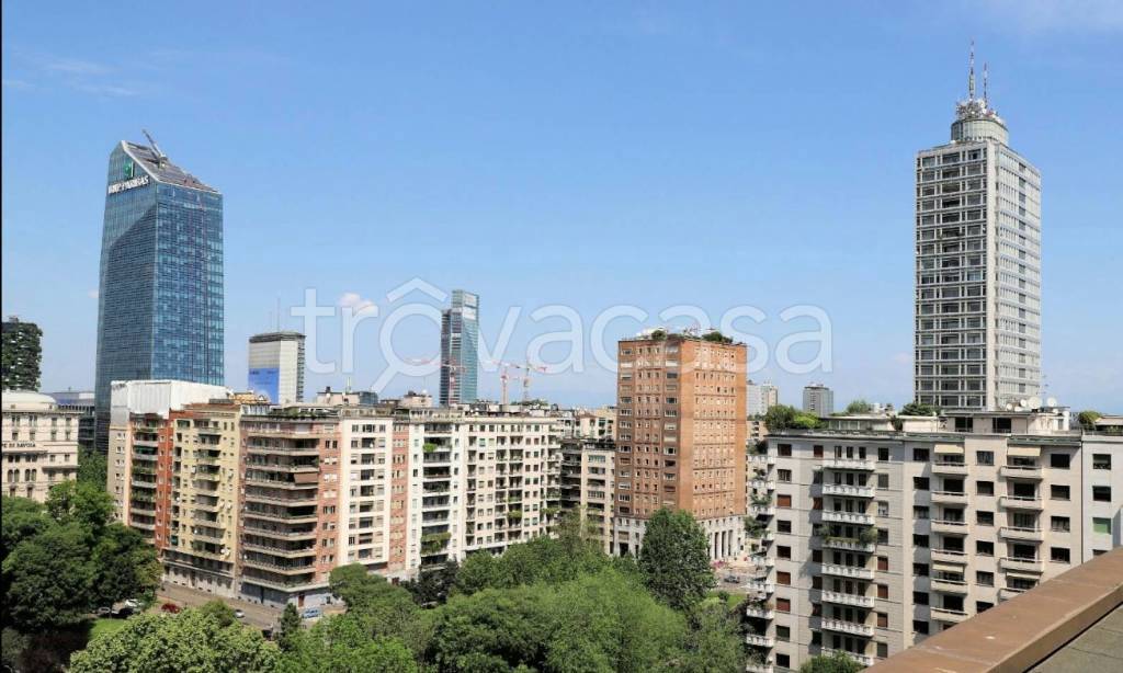 appartamento in affitto a Milano in zona Centro Direzionale