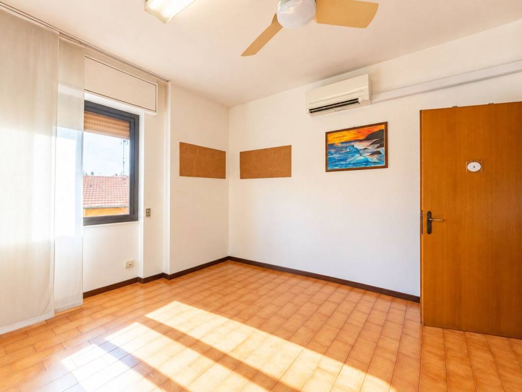 appartamento in affitto a Milano in zona Baggio