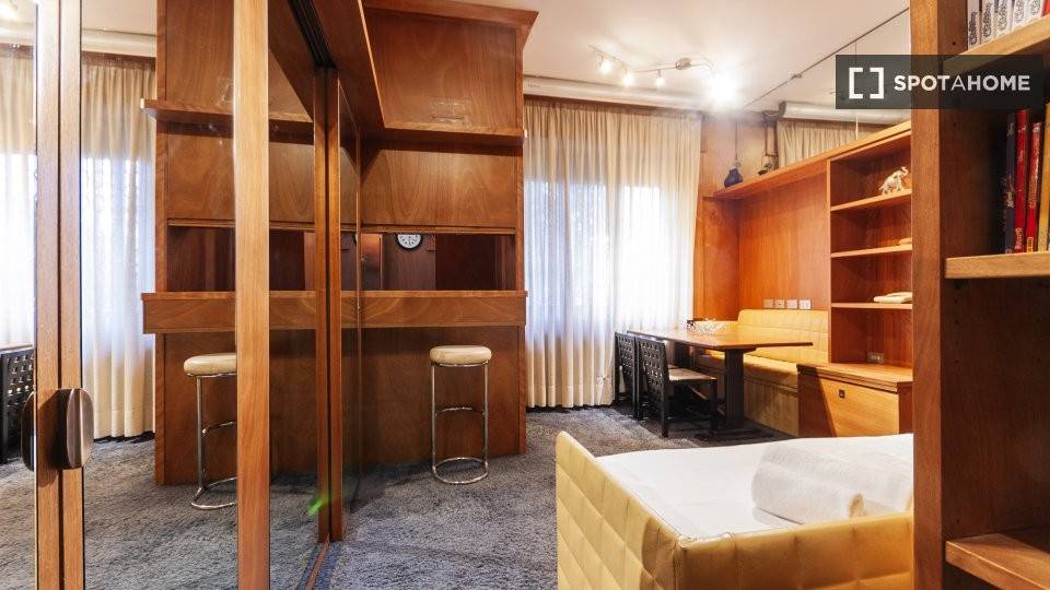 appartamento in affitto a Milano in zona Il Portello