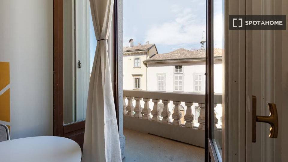 appartamento in affitto a Milano in zona Cadorna