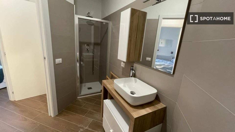 appartamento in affitto a Milano in zona Famagosta