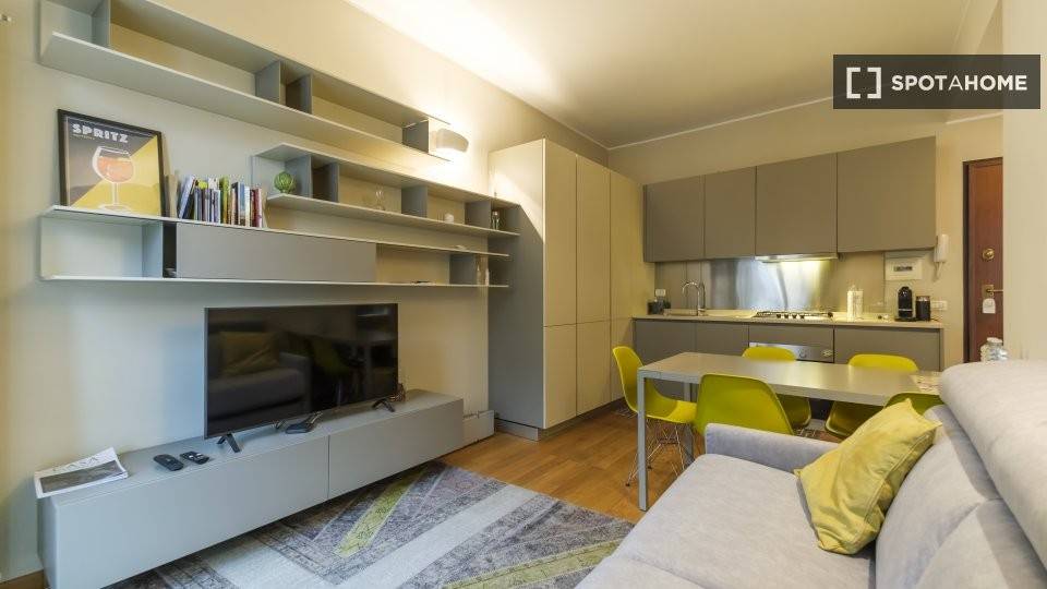 appartamento in affitto a Milano in zona Porta Ticinese