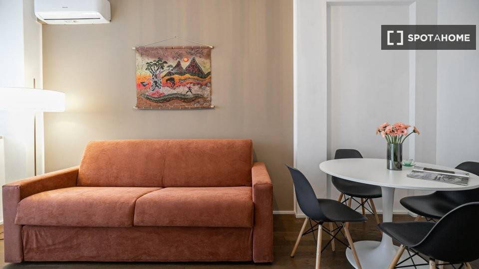 appartamento in affitto a Milano in zona Porta Romana