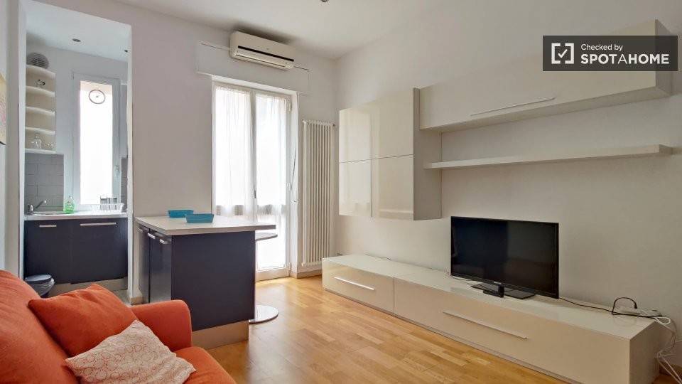 appartamento in affitto a Milano in zona Ghisolfa