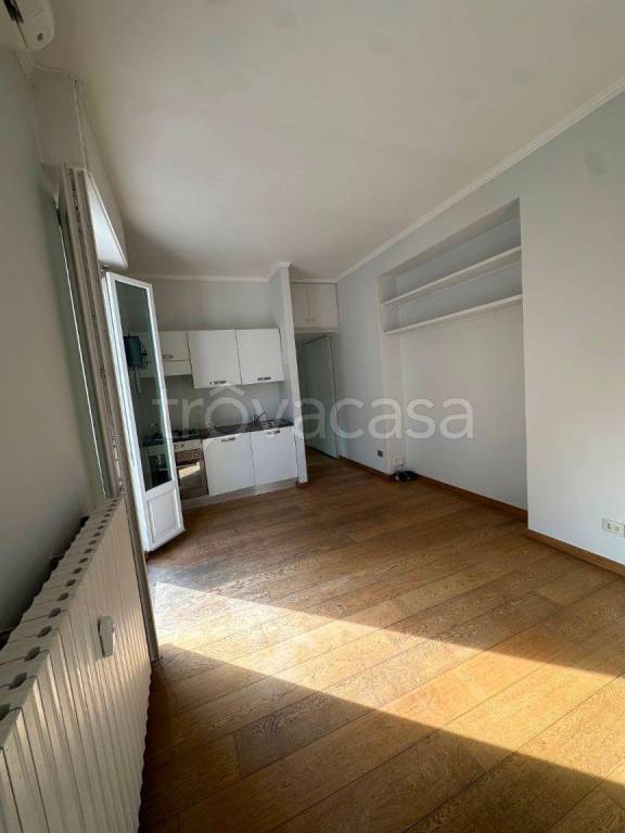 appartamento in affitto a Milano in zona Porta Volta