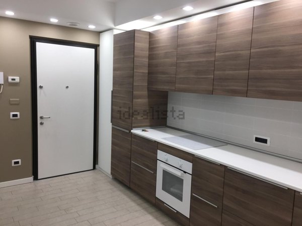 appartamento in affitto a Milano in zona Lorenteggio
